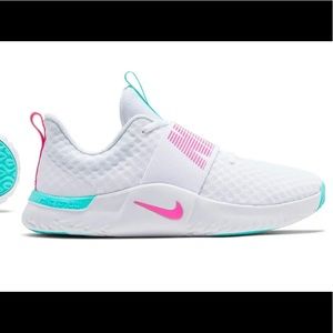 Nike Renew Sneakers